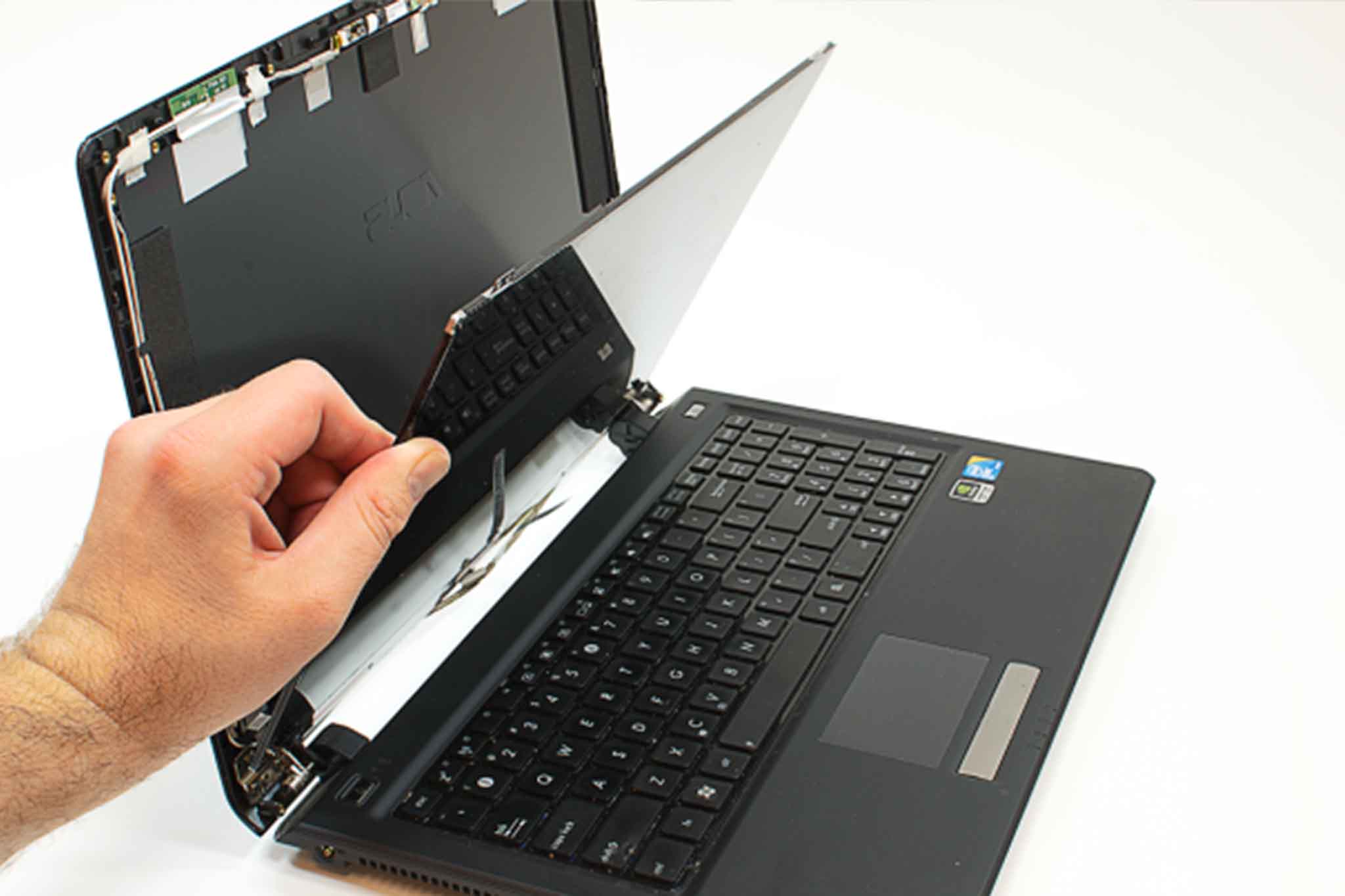 Zamena laptop ekrana zamena laptop ekrana